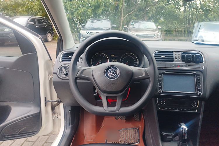 Used Volkswagen Polo 2014 1.6L Automatic Comfort Edition