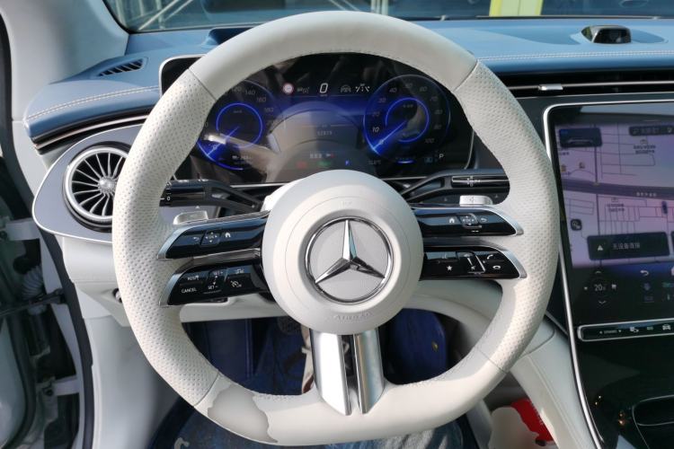 Used Mercedes-Benz EQE 2022 350 Luxury Edition Steering Wheel