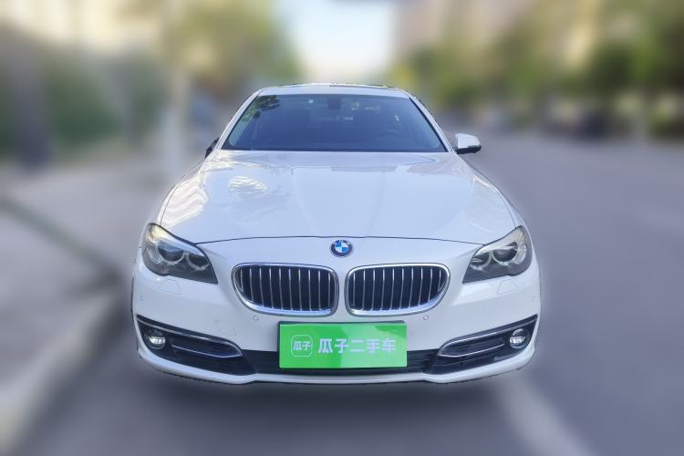 Used BMW 5 Series 2014 525Li Luxury Design Package
