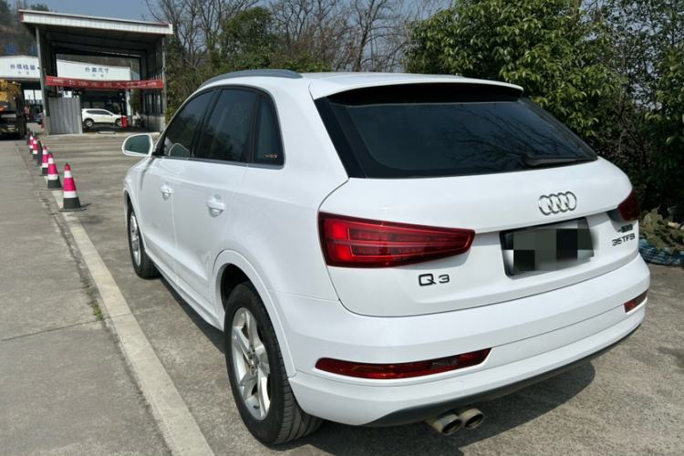 Used Audi Q3 2017 35 TFSI Fashion Model
