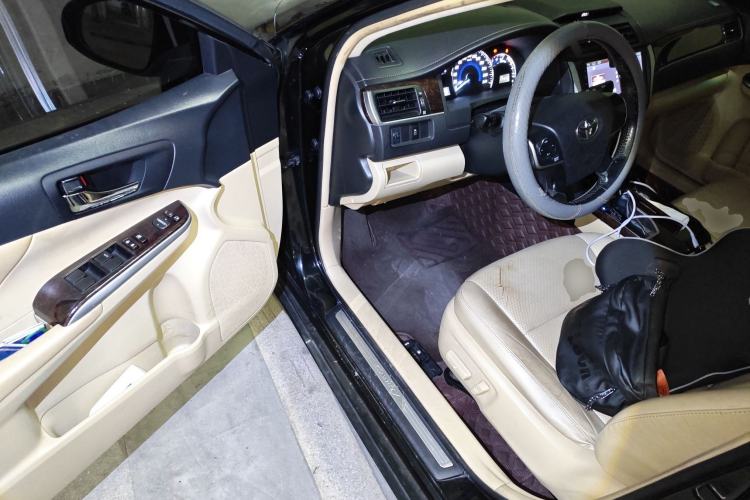 Used Toyota Camry 2016 2.0G 10th Anniversary Leading Edition