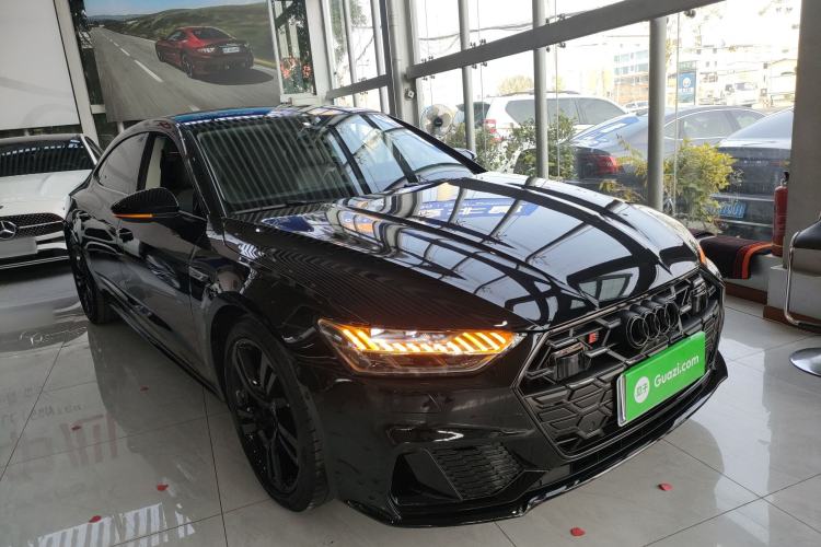 Used Audi A7L 2024 45TFSI quattro S-line Visionary Edition Flow Crystal Package
