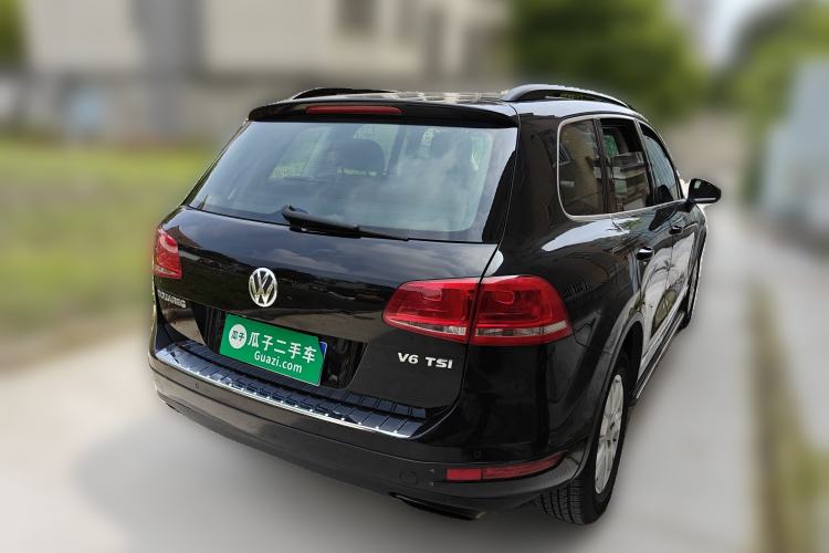 Used Volkswagen Touareg 2011 3.0 TSI Standard Version