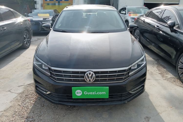 Used Volkswagen Passat 2017 330TSI DSG Luxury Edition
