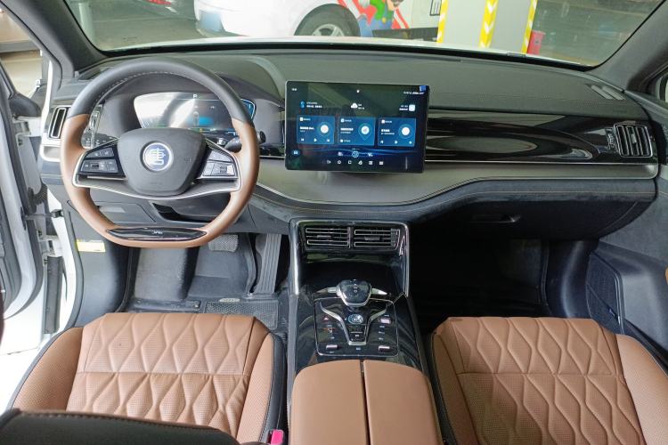 Used BYD Tang New Energy 2021 DM-i 112KM Prestige Model Center Console
