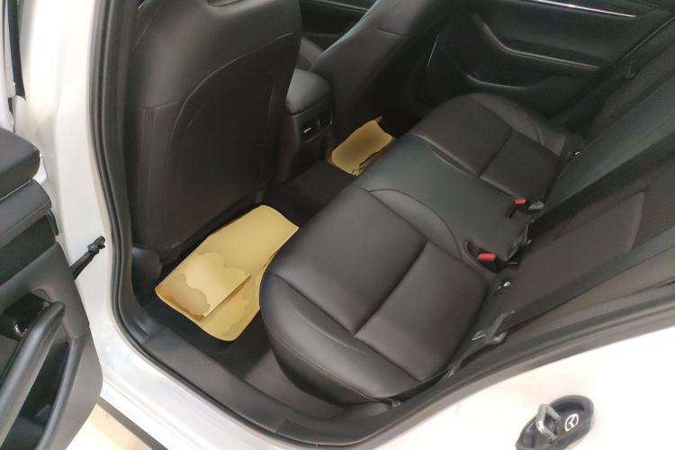 Used Mazda 3 Axela 2023 2.0L Automatic ZhiZhen Edition Left Rear Seat