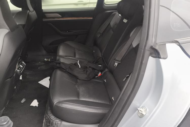 Used NETA S 2022 Extended-Range Version 1160 km Range Rear-Wheel Drive Mid-Grade
