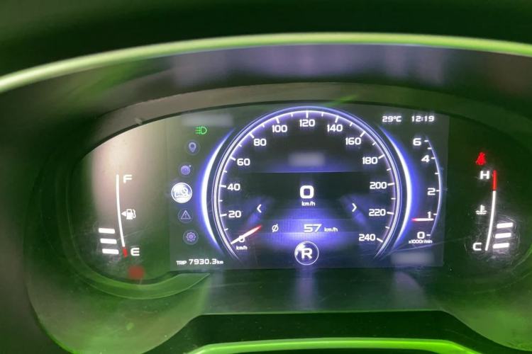 Used Geely Auto Emgrand X7 Sport 2018 1.8TD Automatic Two-Wheel Drive Smart Connect 4G Internet Edition Instrument Cluster