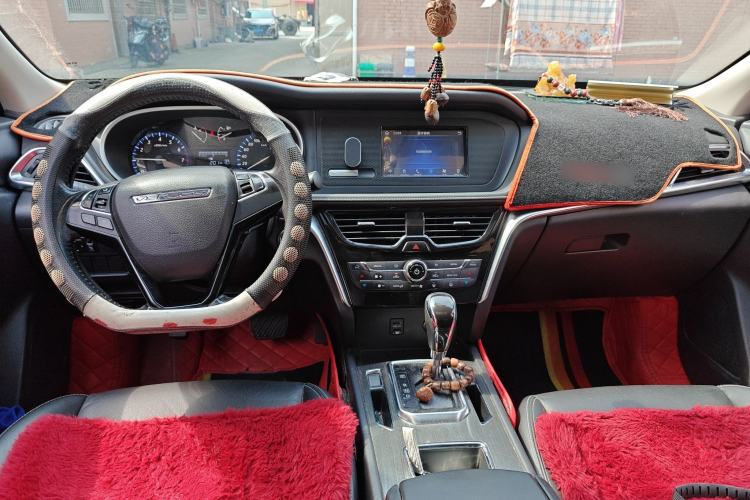 Used Venucia T90 2017 2.0L CVT Smart Edition