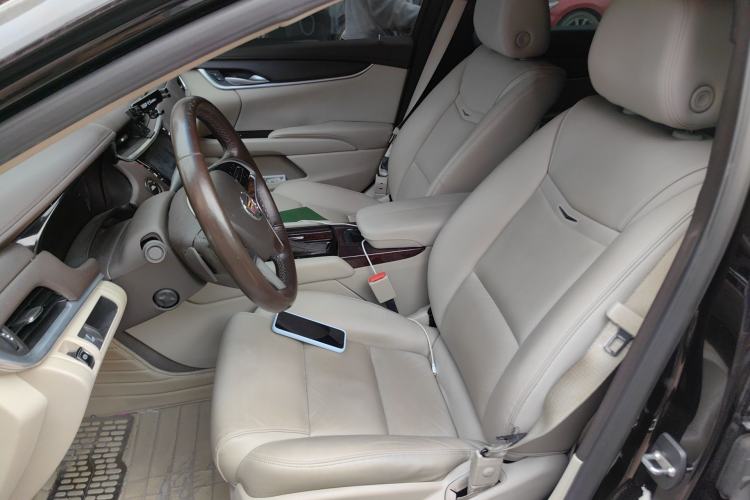 Used Cadillac XTS 2015 28T Comfort Model Left Front Seat