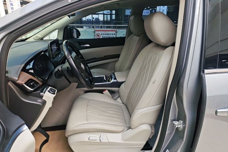 Used Buick GL8 2023 Land Executive Class Smart Enjoyment Model Left Front Seat