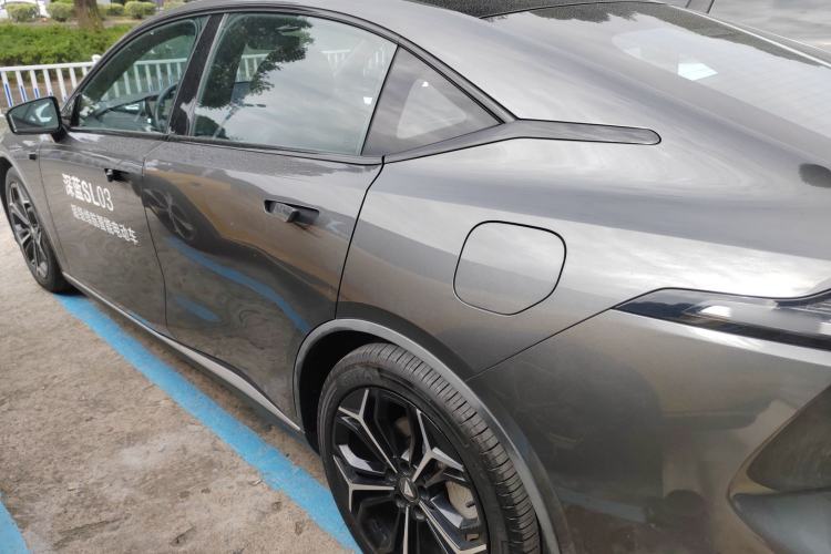 Used Deepal SL03 2023 200Max Range-Extended Version Left Side