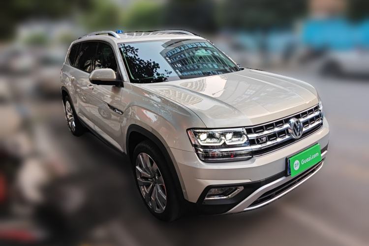 Used Volkswagen Teramont 2017 530 V6 Four-Wheel Drive Supreme Flagship Edition Front Right 45 Deg