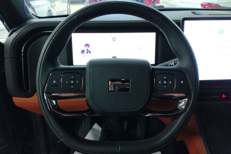 Used Polestones 01 2023 Deluxe 6-Seater Version
