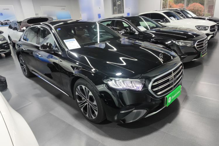 Used Mercedes-Benz E-Class New Energy 2024 E 350 e L Plug-in Hybrid Sedan Front Right 45 Deg
