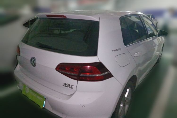 Used Volkswagen Golf 2017 230TSI Automatic Comfort Edition – Celebrating Milestone of One Million Units
