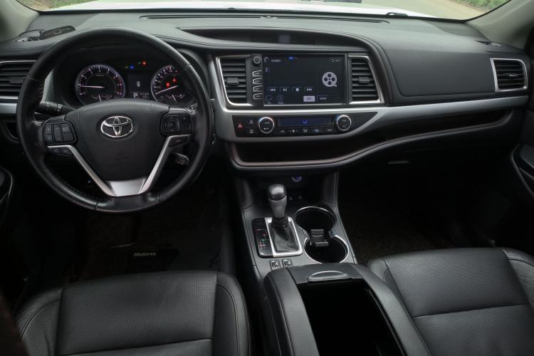 Used Toyota Highlander 2015 2.0T Four-Wheel Drive Luxury Edition 7-Seater