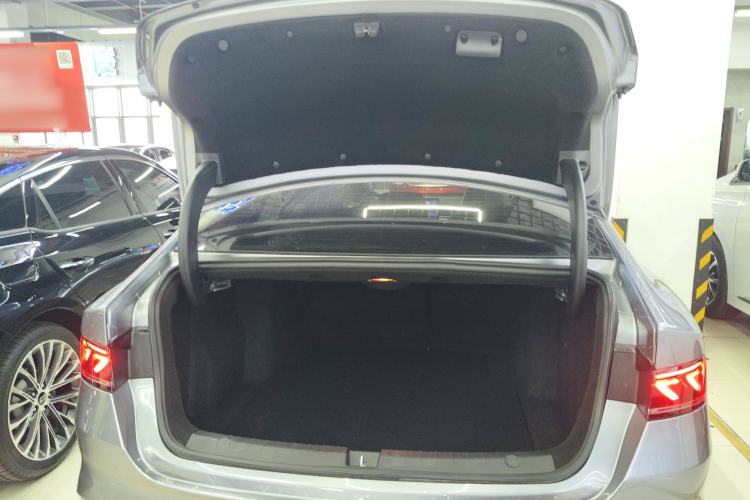 Used BYD Qin PLUS 2021 EV 500KM Luxury Model
