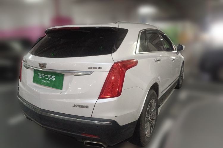 Used Cadillac XT5 2018 25T Luxury Model Rear Right 45 Deg