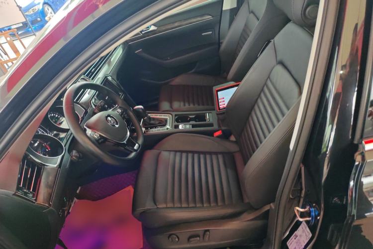 Used Volkswagen Magotan 2019 330TSI DSG Luxury Version China VI Standard