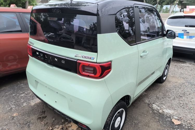 Used Wuling Hongguang MINIEV 2021 Macaron Fashion Model Lithium Iron Phosphate
