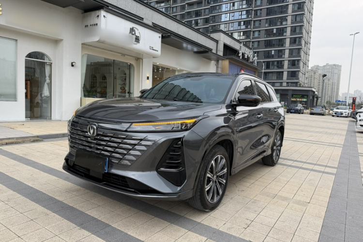 Used CHANGAN CS75 PLUS 2024 3rd Generation Champion Edition 1.5T Intelligent Drive Dynamic Model