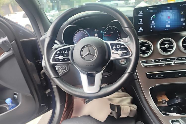 Used Mercedes-Benz GLC 2020 Facelift GLC 260 L 4MATIC Luxury Edition Steering Wheel