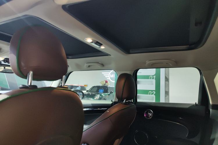 Used MINI MINI 2019 1.5T COOPER Artist Five-Door Edition
