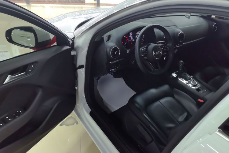 Used Audi A3 2020 Restyled Sportback 35 TFSI Entry-Level China VI Emission Standard