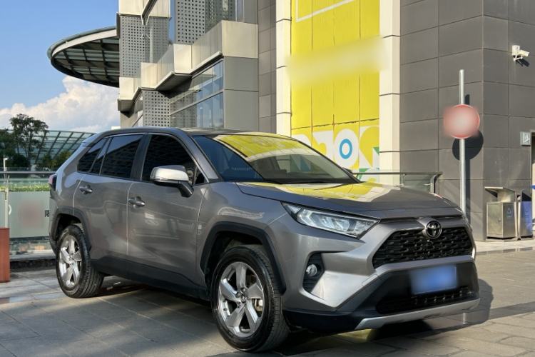 Used Toyota RAV4 2020 2.0L CVT Two-Wheel Drive Fashion Edition