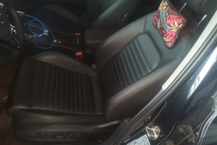 Used Volkswagen Magotan 2019 330TSI DSG Leading Model China VI Standard
