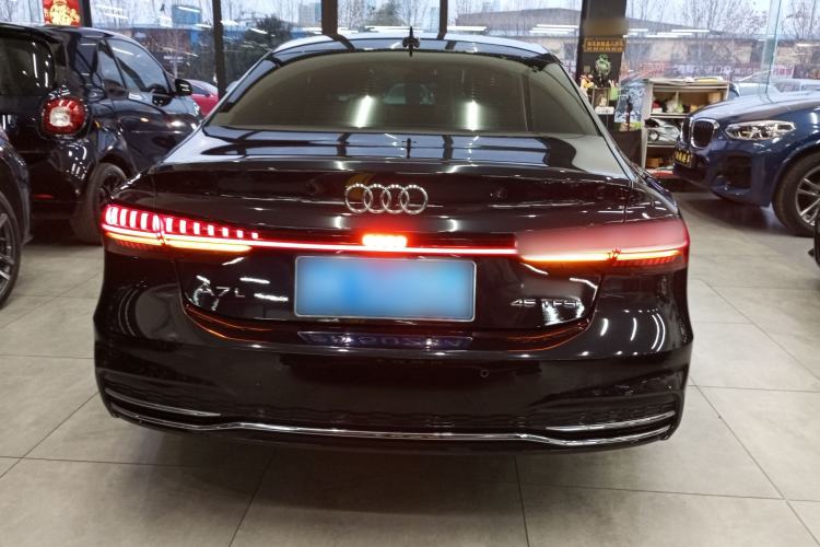 Used Audi A7L 2024 45 TFSI Luxury Edition
