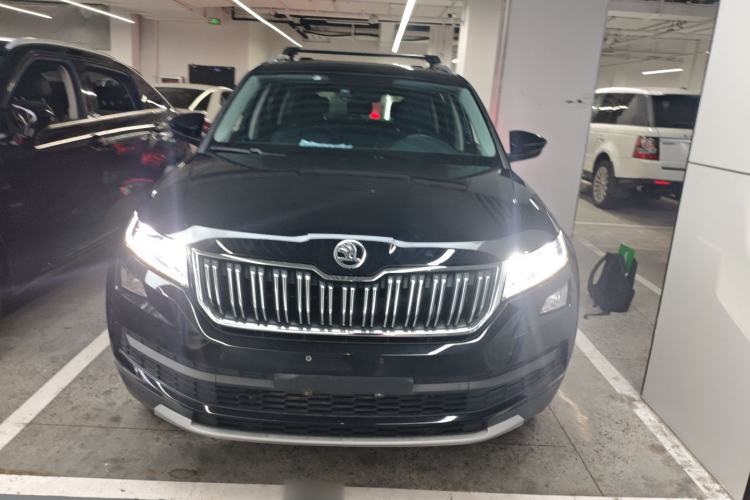 Used Skoda Kodiaq 2017 TSI330 7-Seater Two-Wheel-Drive Luxury Edition Front