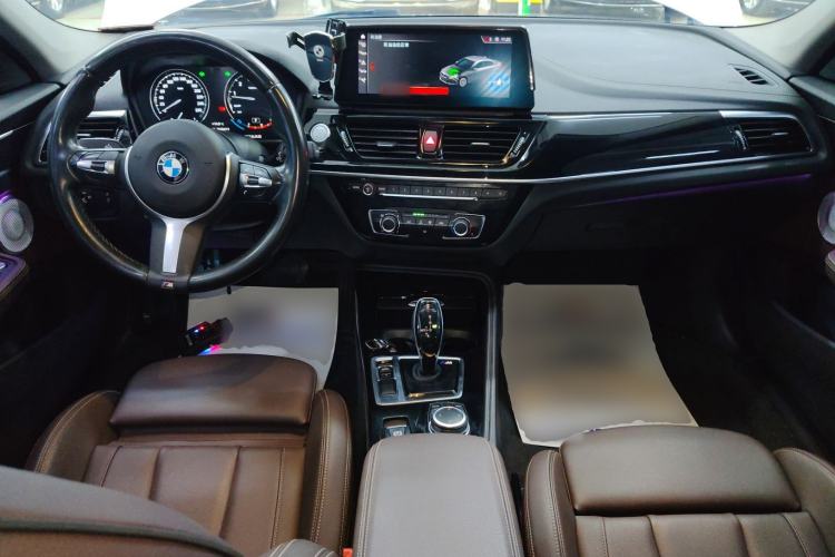 Used BMW 1 Series 2022 125i M Sport Night Edition Center Console