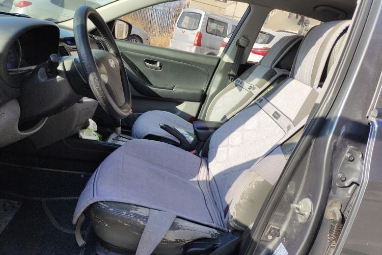 Used Hyundai Celesta 2011 1.6L Automatic Comfort Edition