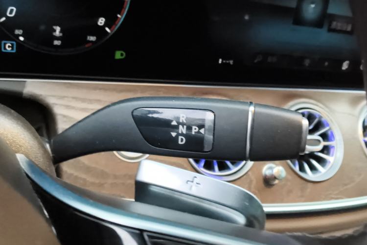 Used Mercedes-Benz E-Class 2023 Updated E 300 L Fashion Edition
