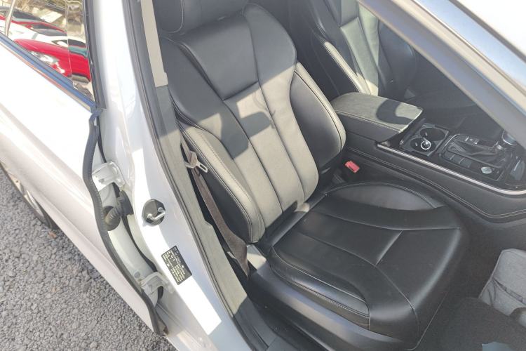 Used Hongqi H5 2018 30TD Dynamic Edition