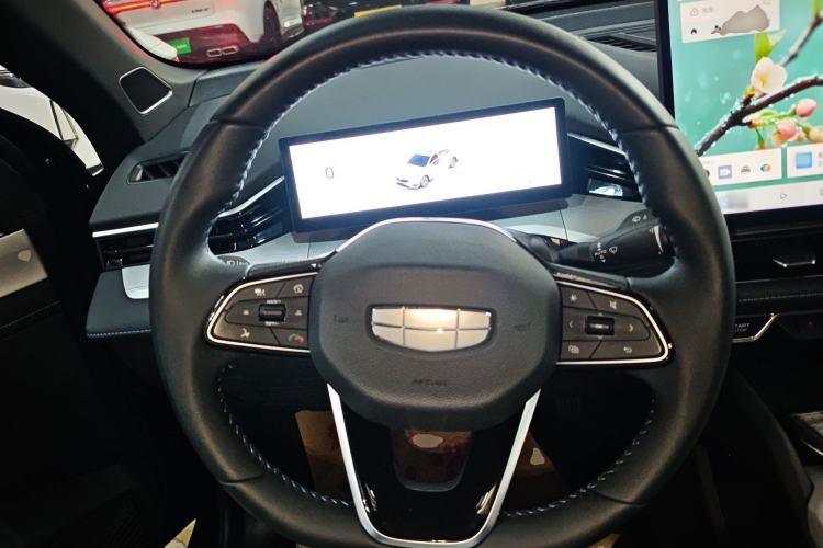 Used Geely Auto Preface 2025 Dongfang Yao 1.5TD Kunlun Edition Steering Wheel