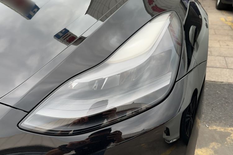 Used Tesla Model Y 2021 Standard Range Rear-Wheel Drive Version Left Front Headlight