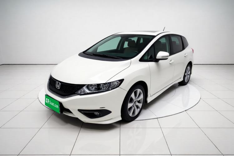 Used Honda Jade 2013 1.8L automatic Comfort version 5 seats