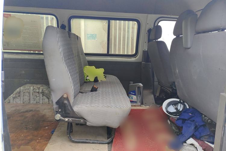 Used Ford Classic Transit 2015 2.8T Diesel Multi-Function Vehicle Short Wheelbase 6-Seater Mid-Roof Edition JX493ZLQ4

