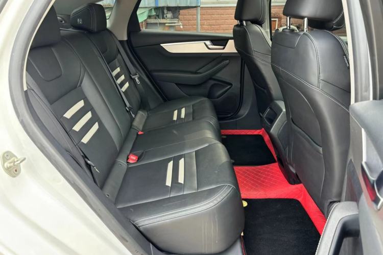 Used BYD Qin Pro 2019 Super Edition 1.5TI Automatic Smart Connect FENGSHANG Model China VI Standard
