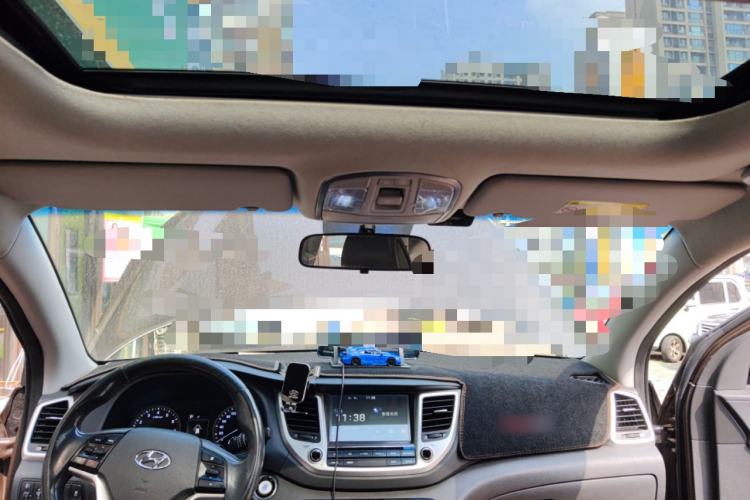 Used Hyundai Tucson 2015 1.6T Dual-Clutch Two-Wheel-Drive Smart Model
