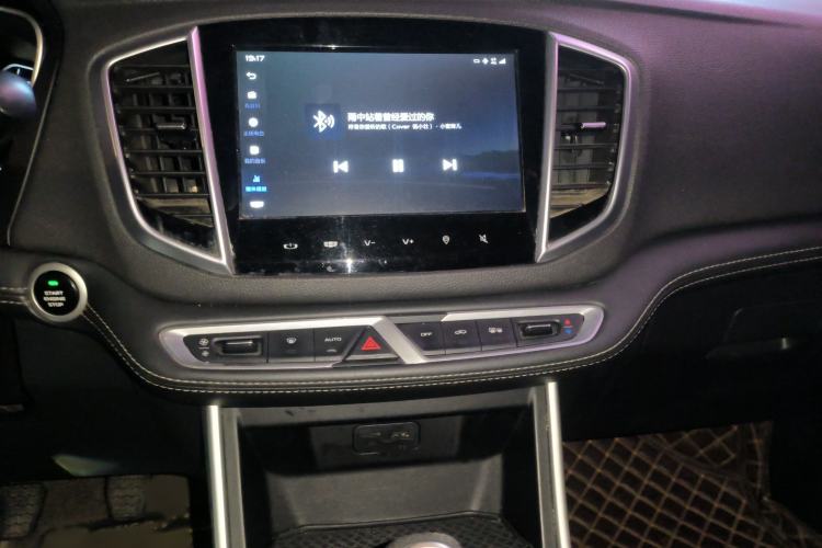 Used Geely Auto Vision X6 2019 1.4T Manual 4G Connect Luxury Model China VI Standard