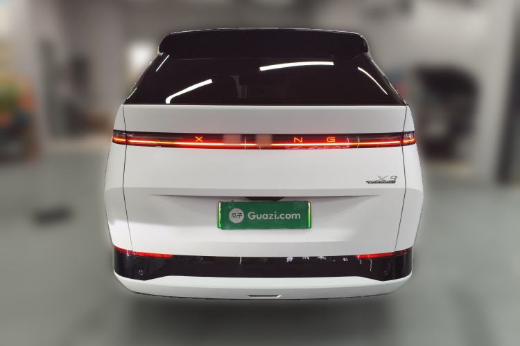Used XPeng X9 2024 702 Ultra-Long Range Max Rear