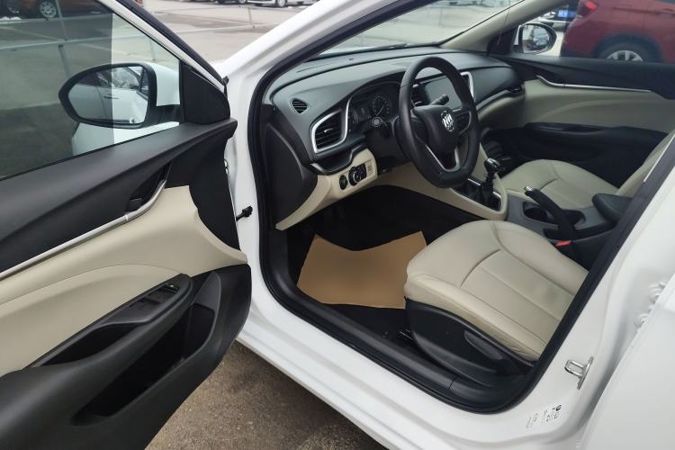 Used Buick GT 2019 15T Manual Elite Version China VI Standard
