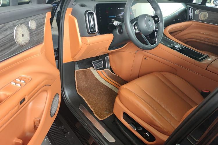 Used Hima AITO M9 2024 Range-Extended Max Edition 42 kWh 6-Seater Version