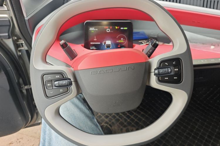 Used Baojun E200 2019 250KM Smart Enjoyment Version Steering Wheel