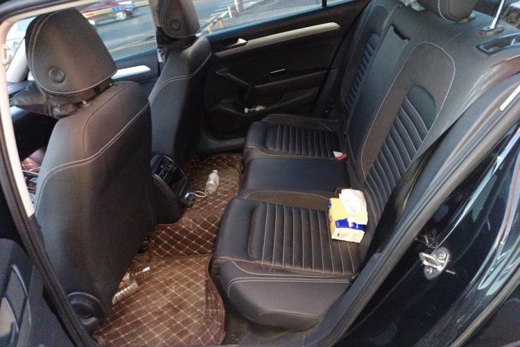 Used Volkswagen Magotan 2020 280TSI DSG Comfort Edition Left Rear Seat