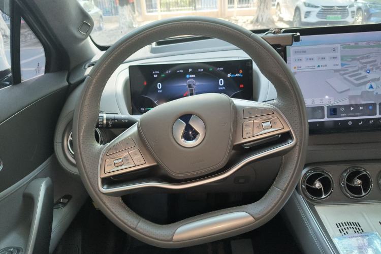 Used Denza N8 2023 Four-Wheel Drive Ultra-Hybrid Flagship Seven-Seater Version